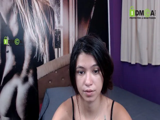 Live sex webcam photo for MisticaMissy #259408301