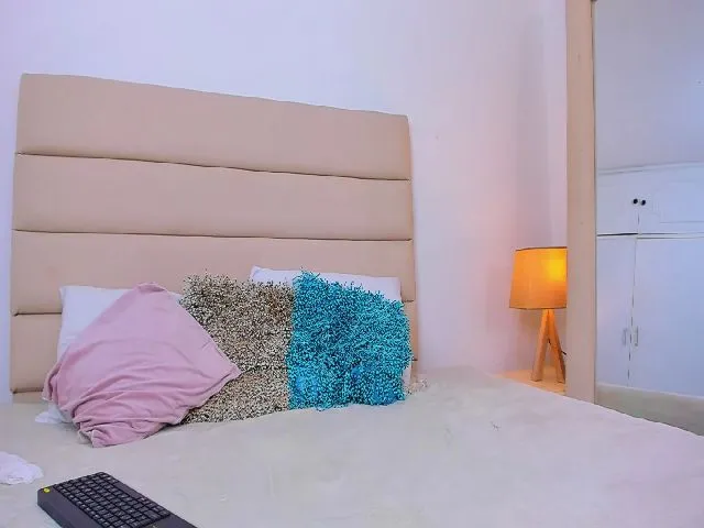 Live sex webcam photo for Nia_Gonsalez #261816050