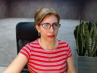 Live sex webcam photo for maturehot-1 #240593486