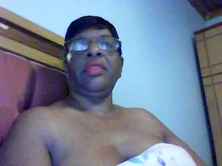 Live sex webcam photo for asianleanne #240570231