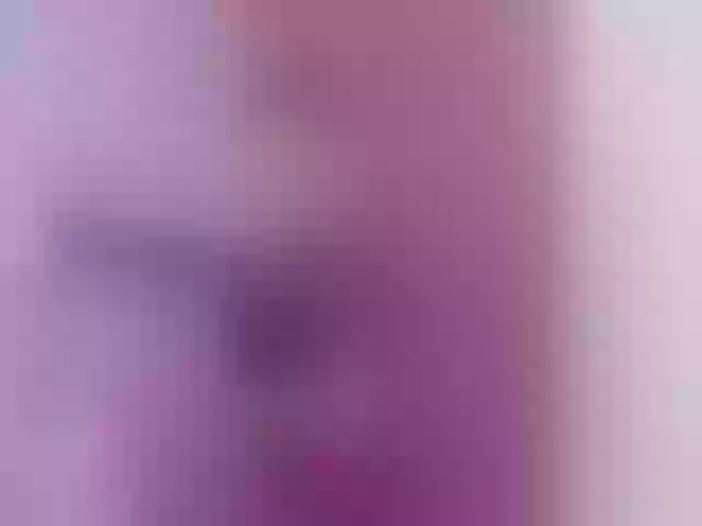 Live sex webcam photo for Sophie_pink18 #254210680