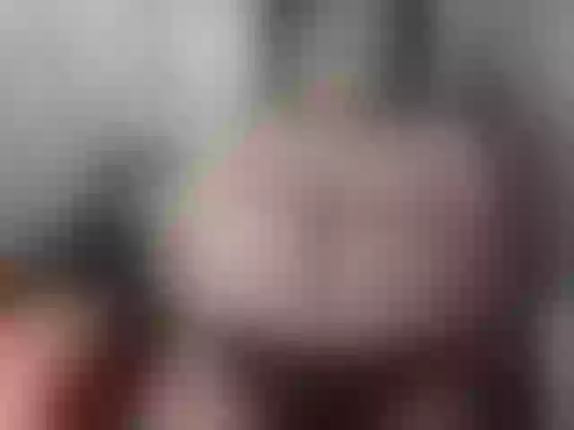Live sex webcam photo for Indiantasha #287986099