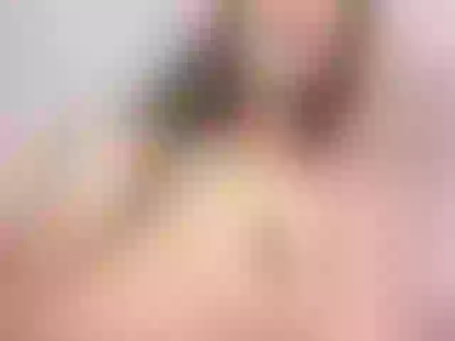 Live sex webcam photo for WhitneyR #263967826