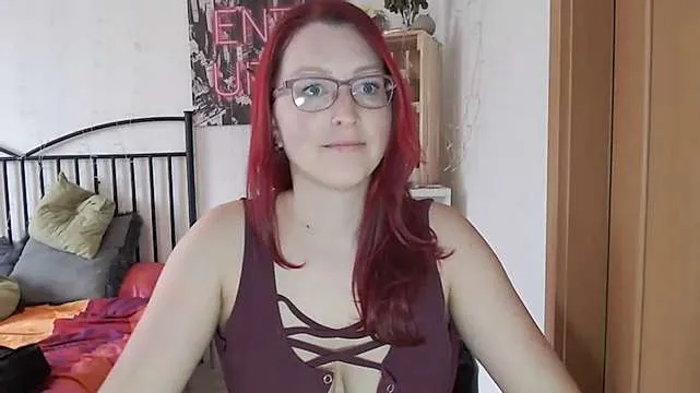 Live sex webcam photo for Shy-Lady #244223090