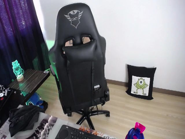 Live sex webcam photo for BiancaMiller #254208782