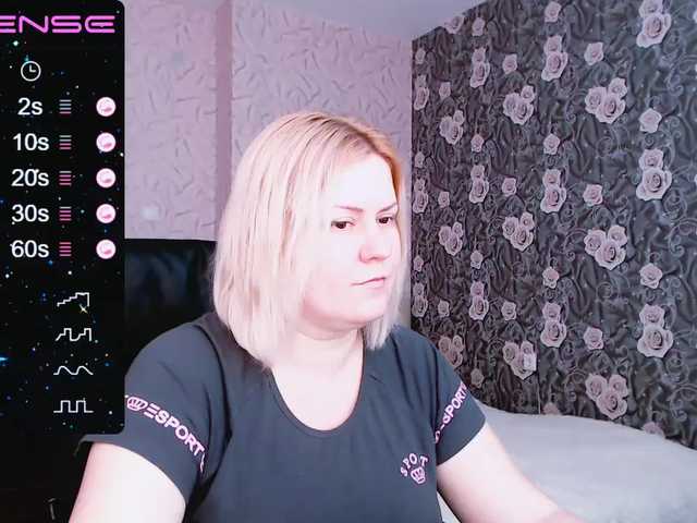 Live sex webcam photo for CorrinnaWild #243084836