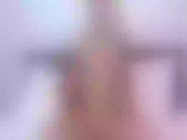 Live sex webcam photo for AnissaMaze #253736885