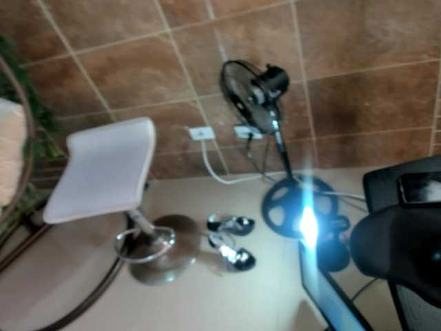 Live sex webcam photo for evafoxxy1 #241014831