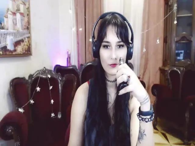 Live sex webcam photo for GraceLuv #262622187