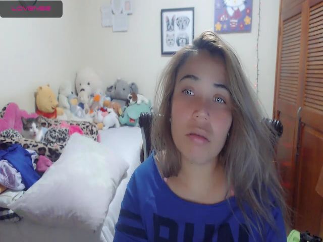 Live sex webcam photo for Meganhill_ #255782590