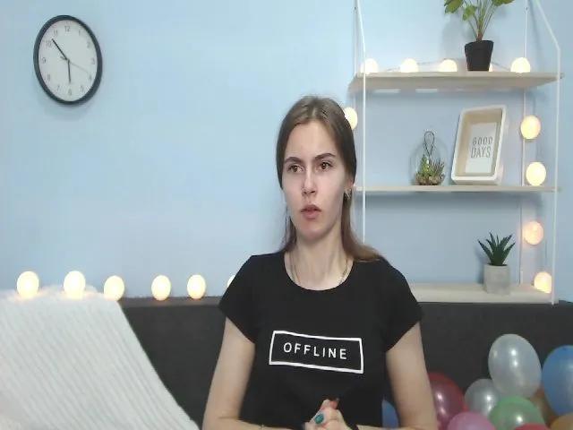 Live sex webcam photo for MollyTravis #252293101