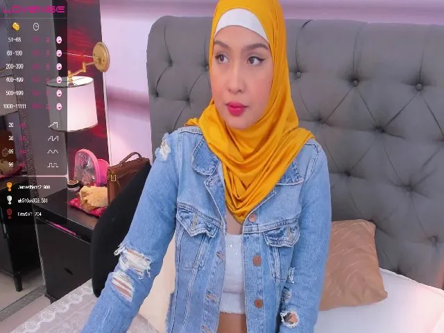 Live sex webcam photo for Maysoon_ #258716522