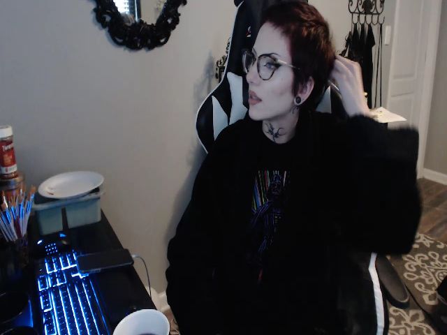 Live sex webcam photo for Painbaby #253934825