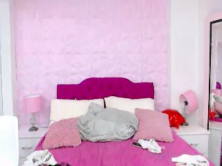 Live sex webcam photo for Sofia_Tayler #251733714