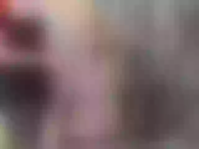 Live sex webcam photo for -VALERRI- #241275470