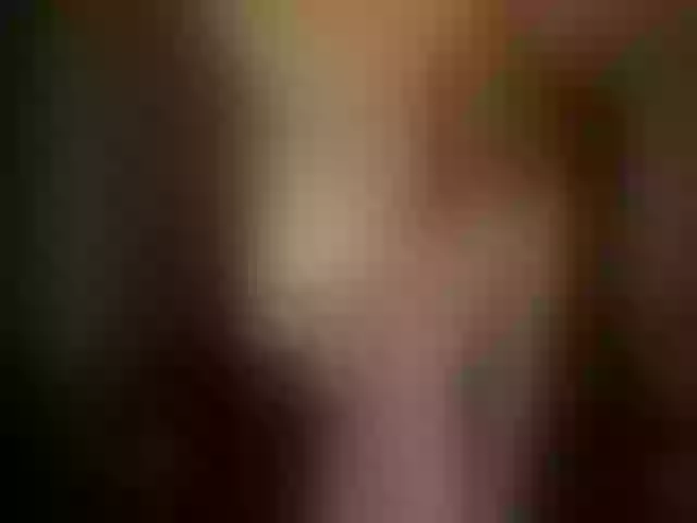 Live sex webcam photo for WildestKitten #258344016