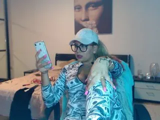 Live sex webcam photo for blondyhotxxx #240552906