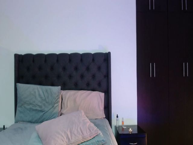 Live sex webcam photo for Abby_blair #261152301