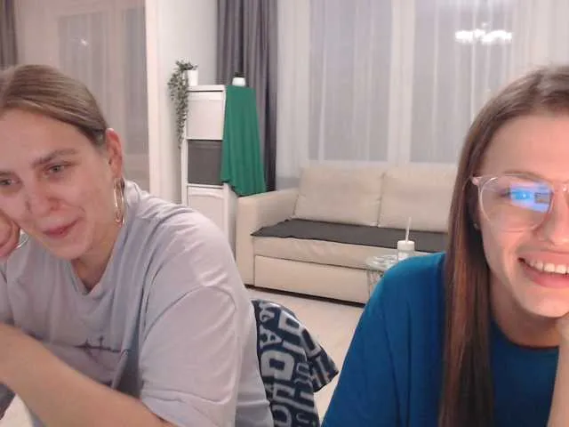 Live sex webcam photo for BugaGirls #245241668