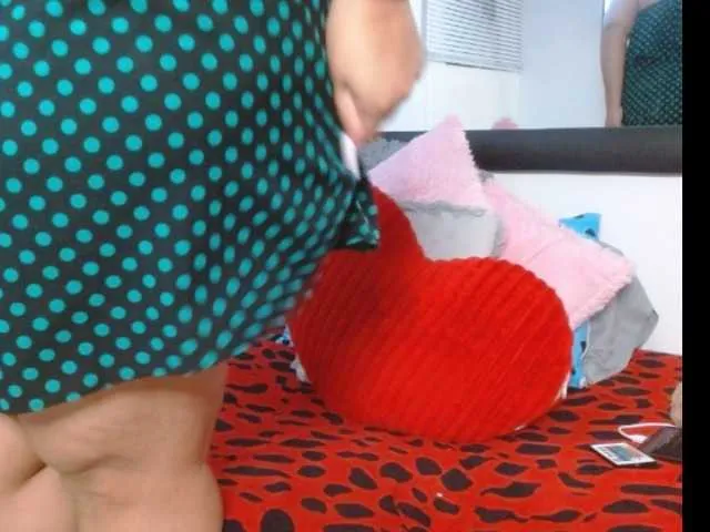 Live sex webcam photo for Lila-hot #253602363