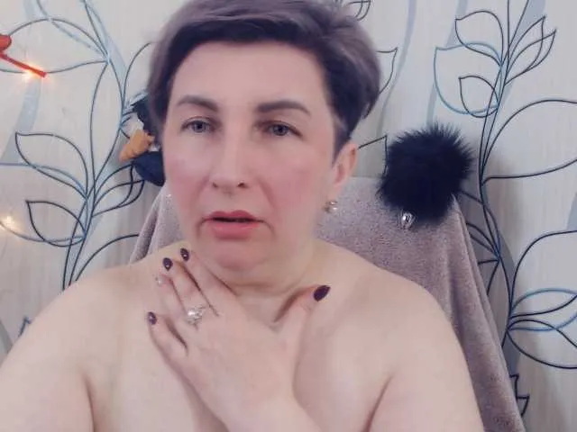 Live sex webcam photo for DepravedMadam #241405272
