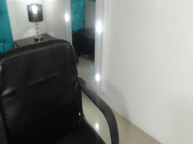 Live sex webcam photo for Malia_cox #261789803