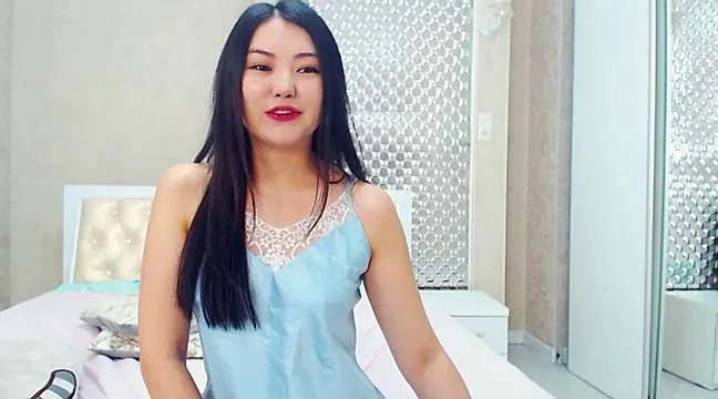 Live sex webcam photo for Kimarano #243344182