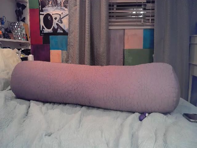 Live sex webcam photo for Strawberrrri1 #254996630