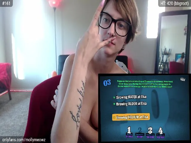 Live sex webcam photo for MollyMeowz #254316156