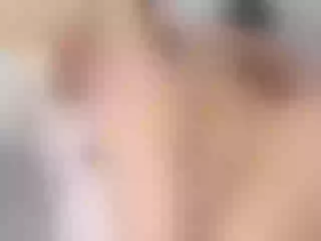 Live sex webcam photo for StormiSquirt #258915102