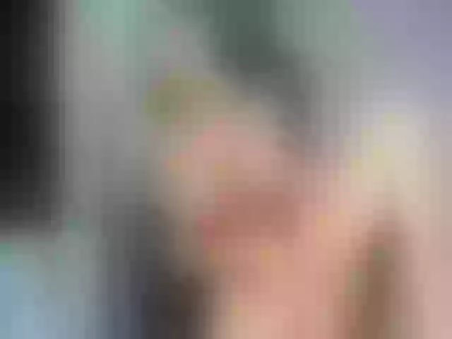 Live sex webcam photo for AylisaX #262783977