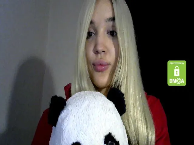 Live sex webcam photo for MyyDream #260208144