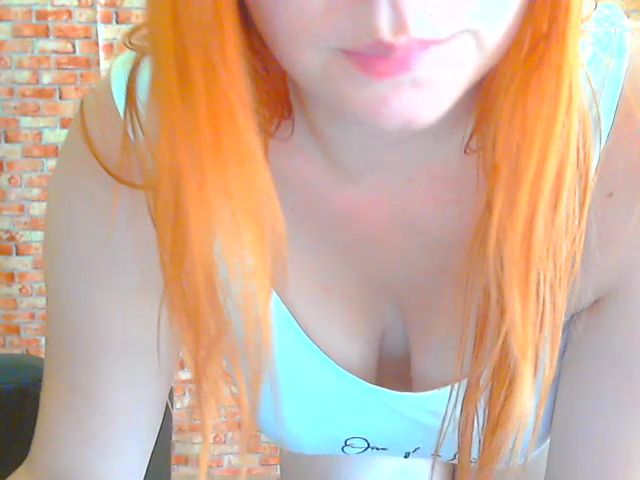 Live sex webcam photo for JiMiola #262033530