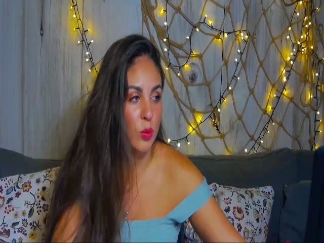 Live sex webcam photo for SugarSmile_ #259610343