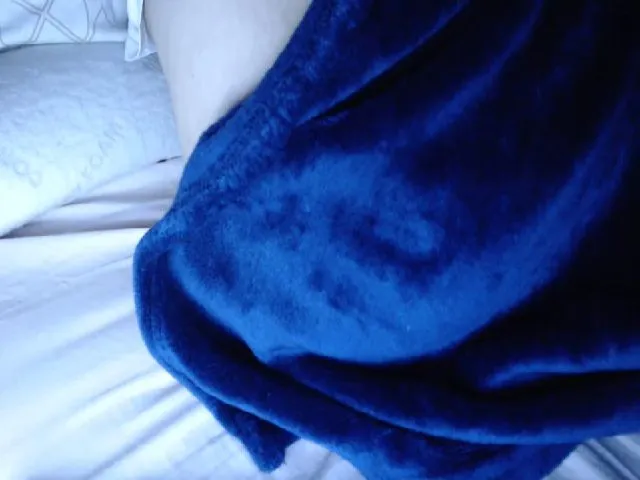 Live sex webcam photo for Joanne7 #265354489