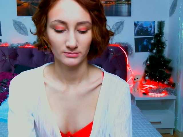 Live sex webcam photo for Urshygirl #240943236