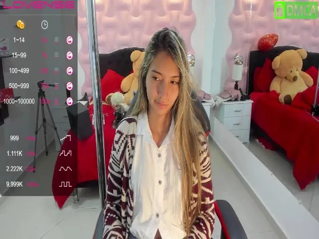 Live sex webcam photo for Annasshim_ #257534638
