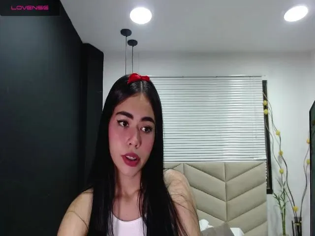 Live sex webcam photo for ShenLong3 #252269547