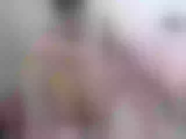 Live sex webcam photo for BeautyM27 #256752935