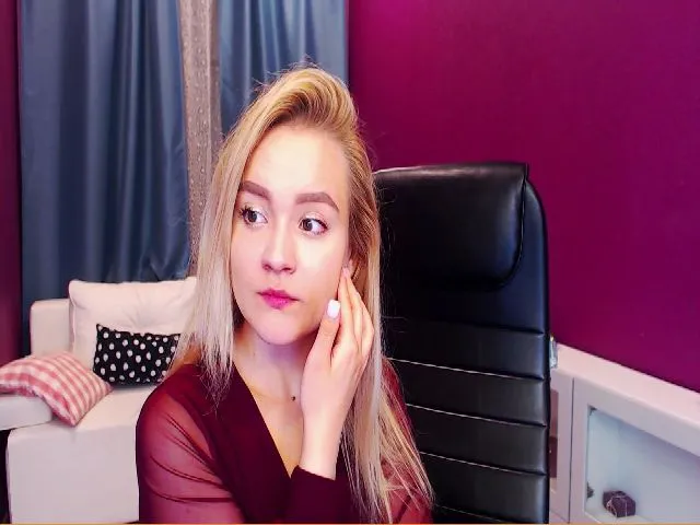 Live sex webcam photo for Kara_Smith #260327745