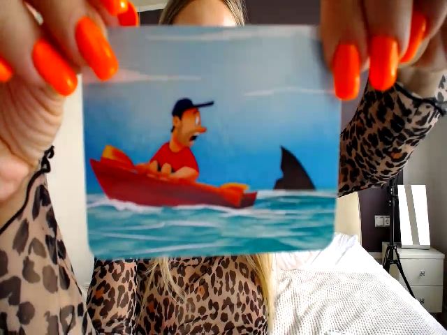 Live sex webcam photo for Linda_0nline #264814848