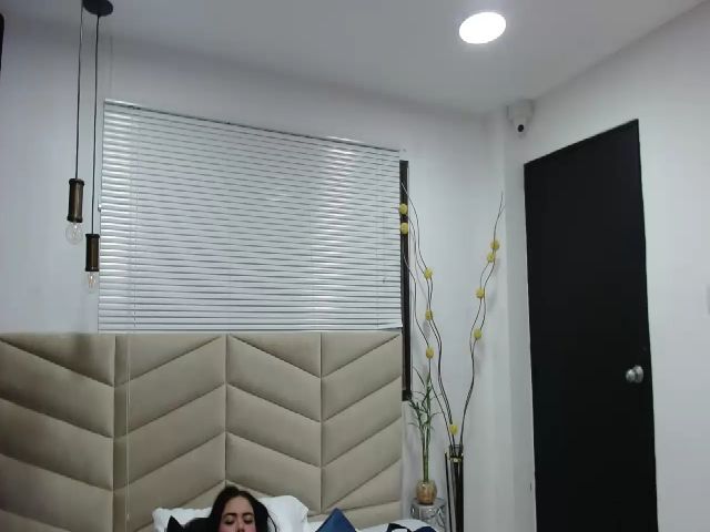 Live sex webcam photo for ShenLong3 #254626672