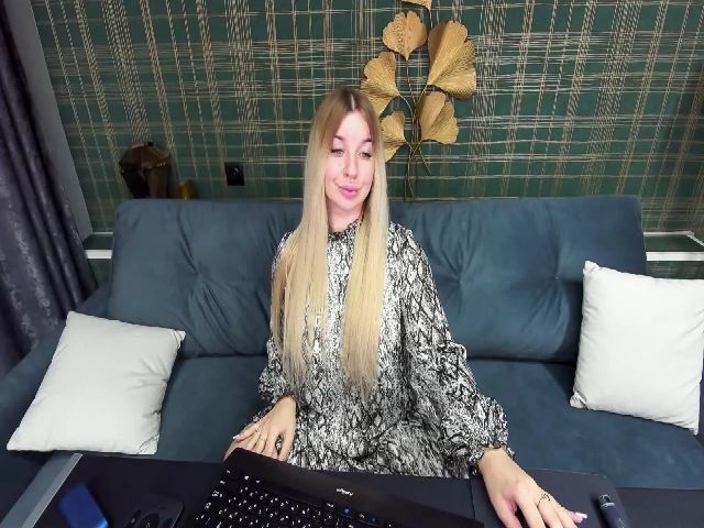 Live sex webcam photo for BootyPam #257167573