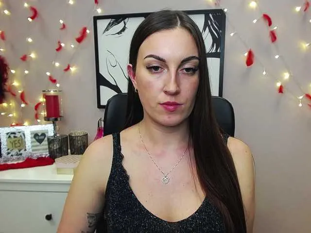 Live sex webcam photo for amandaBURN #241298547