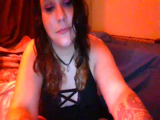 Live sex webcam photo for ShaggardXXX #257444589