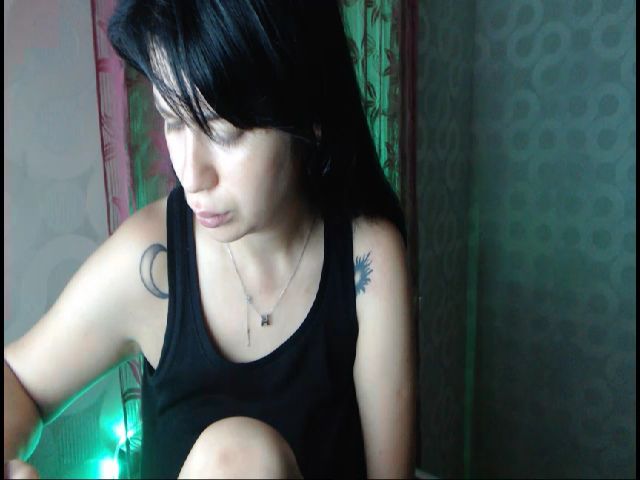 Live sex webcam photo for SamntaDiamond #262558472