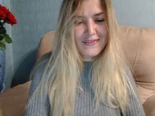 Live sex webcam photo for Milyusya #240667814
