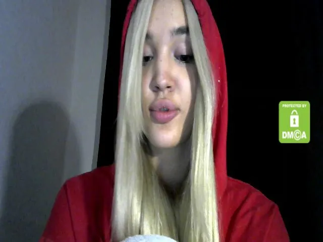 Live sex webcam photo for MyyDream #260160595