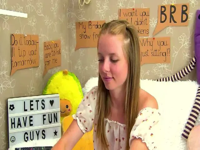 Live sex webcam photo for CaNaDaDi #260493137