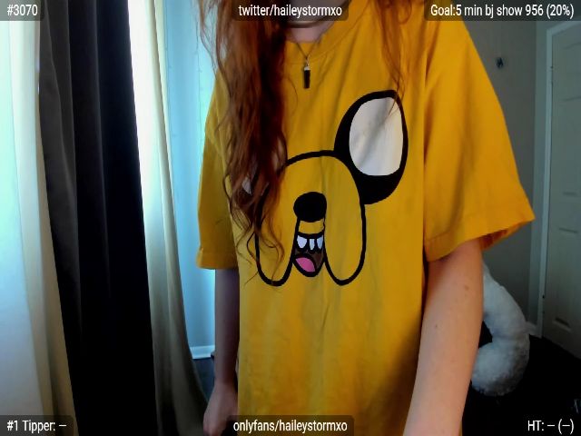 Live sex webcam photo for Haileystormxo #257649652